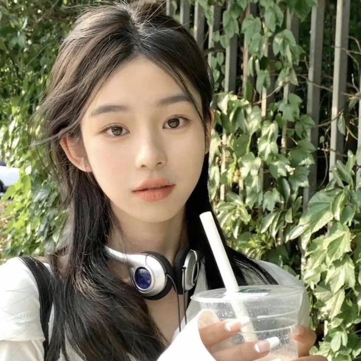 可怜的西蒙